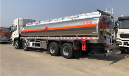 油罐车视频,揭秘油品运输安全与效率